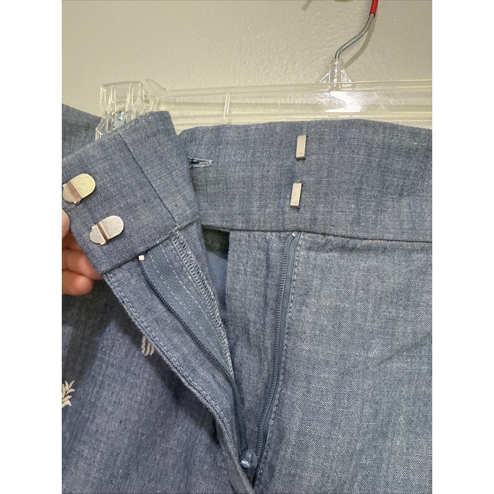 LOFT Riviera Short Size 10 Blue Pineapple Embroidered 100% Cotton Shorts Cruise‎ - Picture 2 of 7